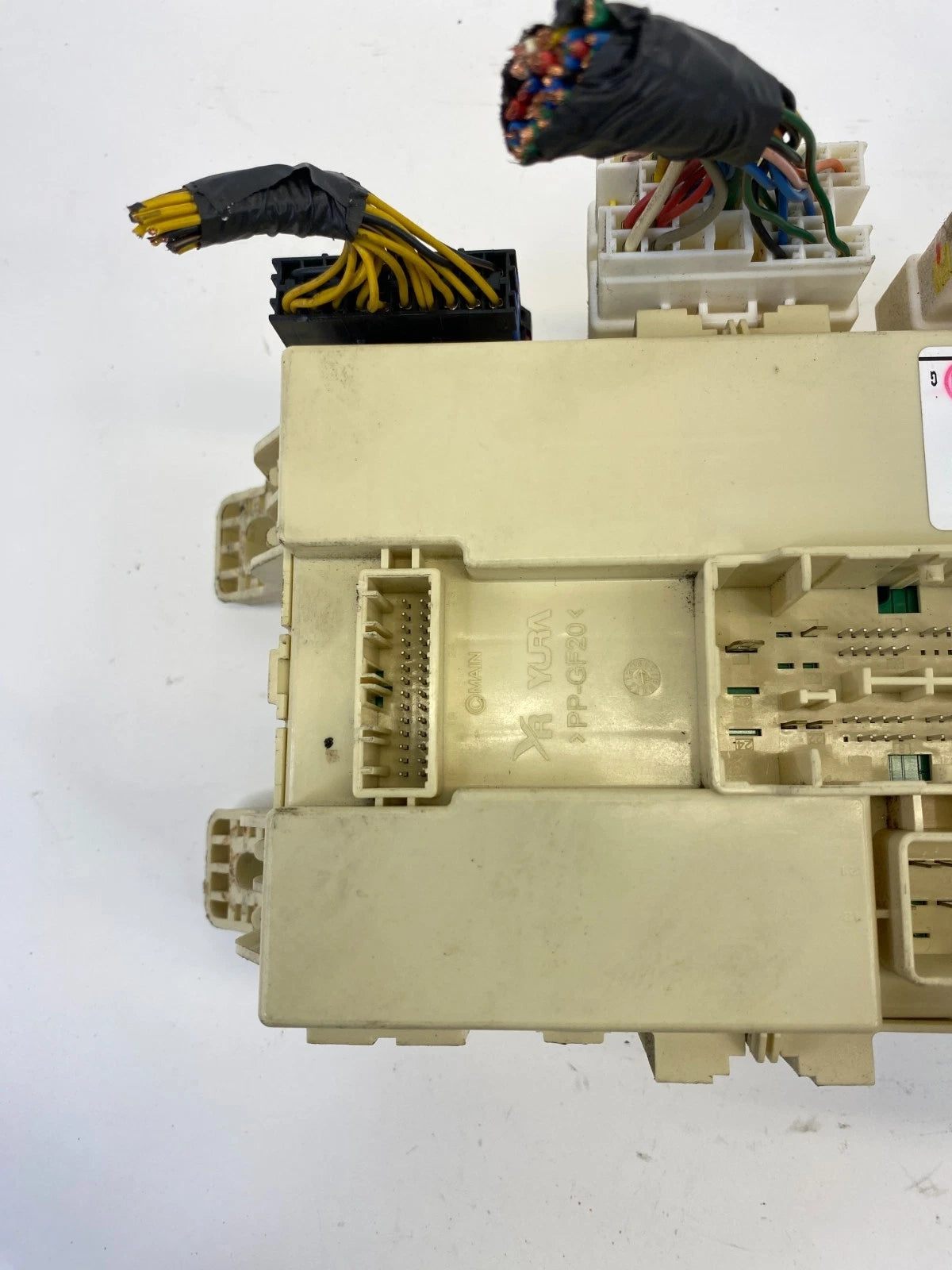 2011-2014 HYUNDAI ACCENT 1.6L INTERIOR FUSE BOX JUNCTION BLOCK 91950-1R542 OEM