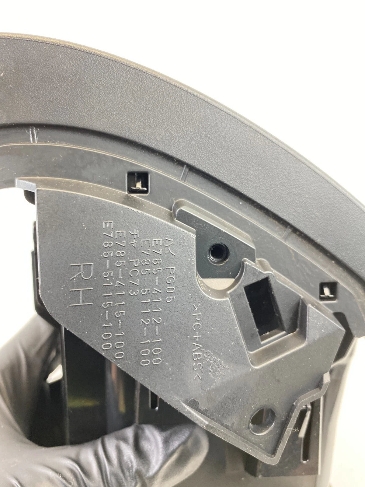 2007 2008 INFINITI G35 SEDAN DASH RIGHT SIDE A/C AIR VENT OUTER OUTLET OEM