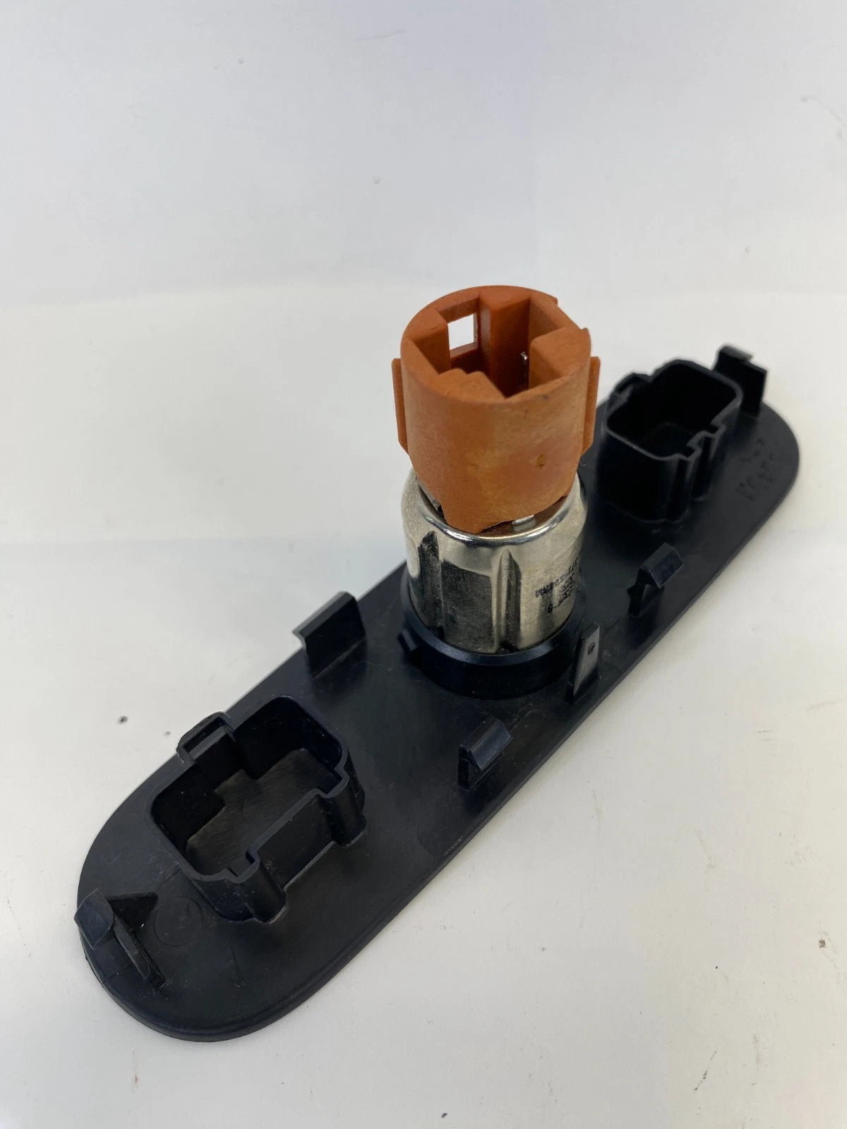 2004-2008 FORD F-150 DASH POWER OUTLET SOCKET CIGARETTE LIGHTER TRIM OEM