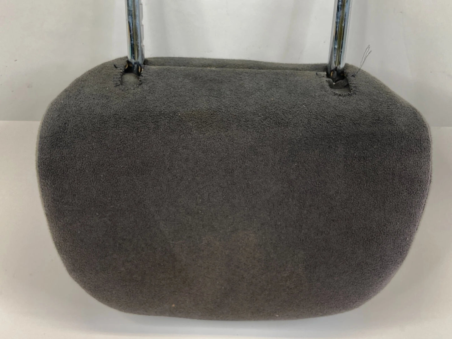 2004-2006 NISSAN MAXIMA FRONT RIGHT PASSENGER SIDE SEAT HEADREST HEAD REST OEM