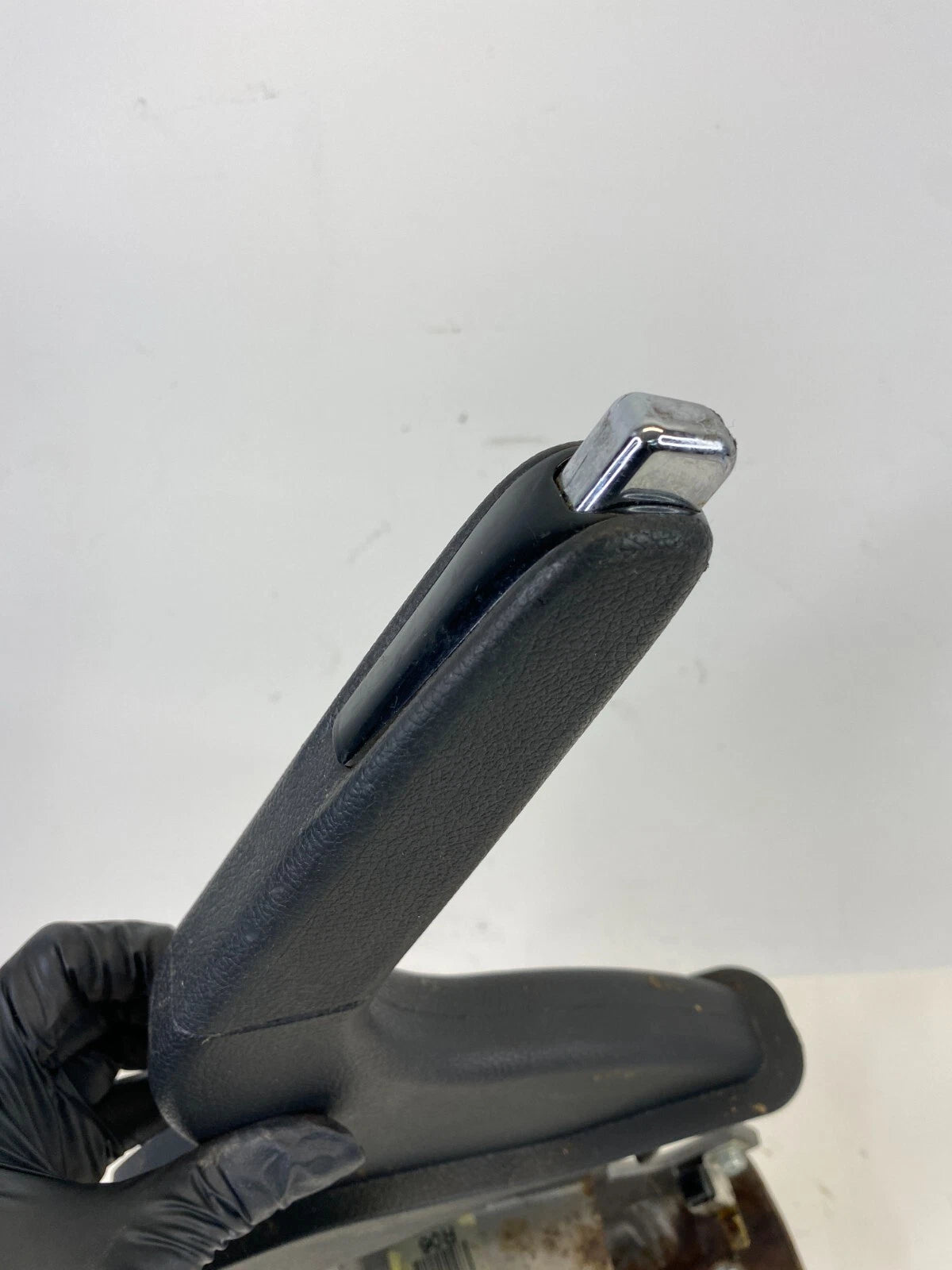 2011 2012 2013 HYUNDAI ELANTRA EMERGENCY PARKING BRAKE HANDLE LEVER OEM