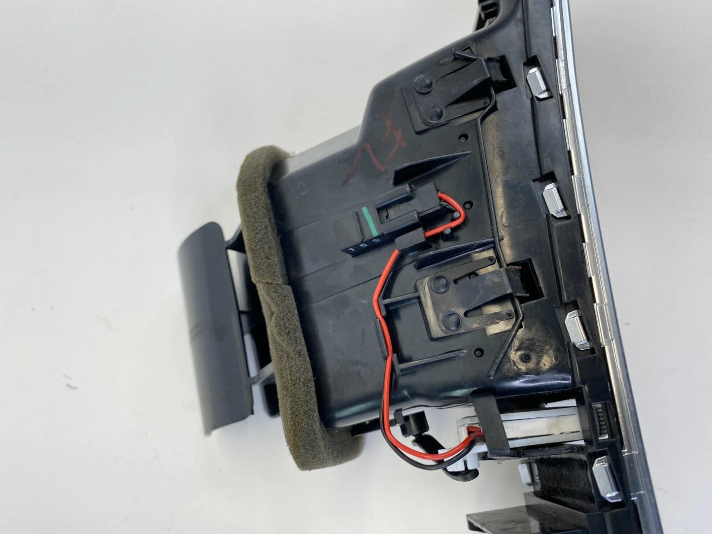 05-11 AUDI A6 QUATTRO FRONT DRIVER LEFT SIDE DASHBOARD AC AIR VENT 4F1-820-901-D
