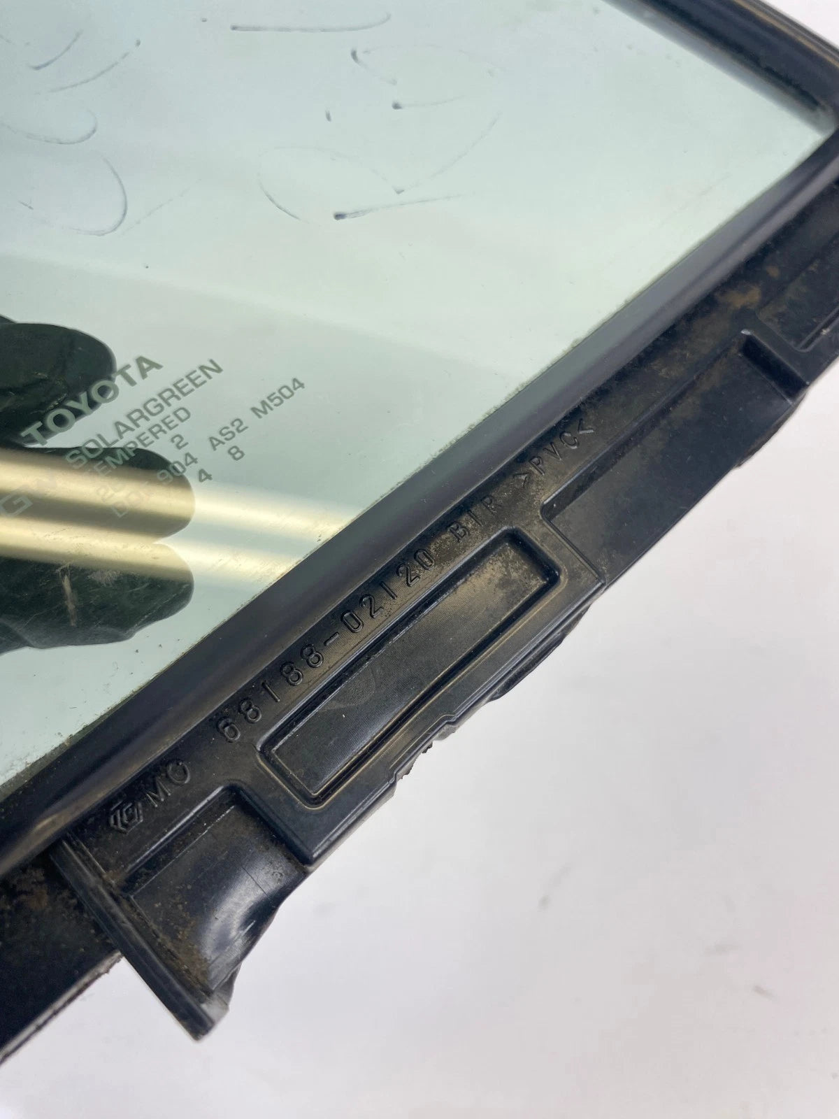2009-2013 TOYOTA COROLLA REAR RIGHT PASSENGER SIDE QUARTER GLASS OEM 68188-02120
