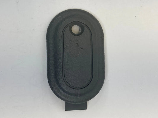 99-05 SUZUKI GRAND VITARA CENTER CONSOLE LEFT CAP BEZEL TRIM 75818-60E30 OEM
