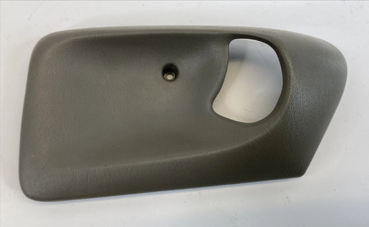 2000-2005 00-05 CHEVROLET IMPALA REAR RIGHT INTERIOR DOOR HANDLE BEZEL 21995763