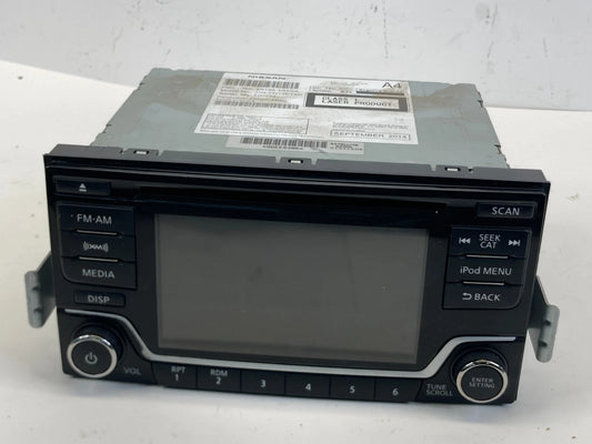 2015-2017 NISSAN QUEST AM FM RADIO STEREO UNIT 5 INCH SCREEN 28185-4AY0A OEM