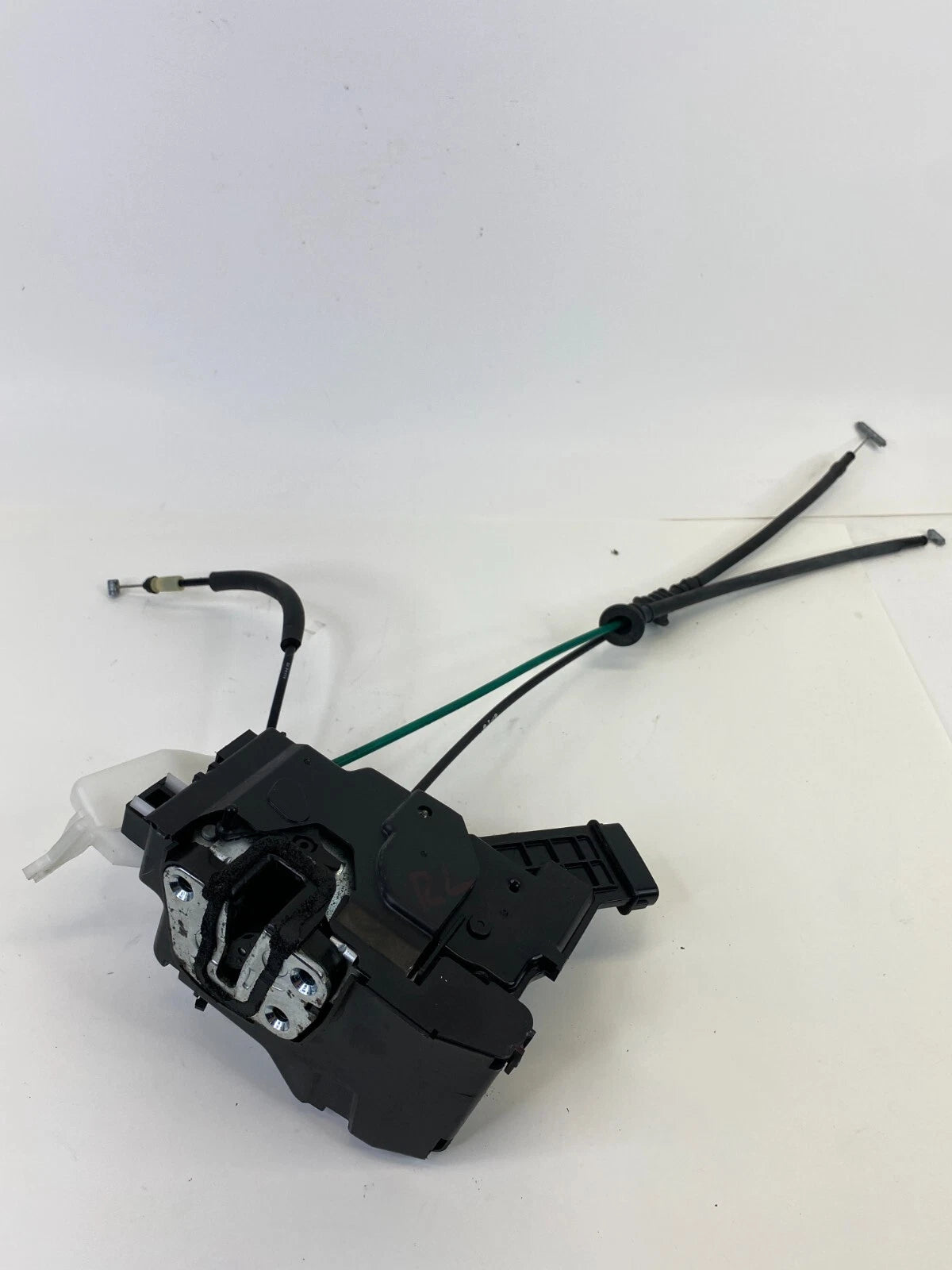2009-2011 KIA BORREGO REAR LEFT SIDE DOOR LOCK ACTUATOR LATCH ASSEMBLY OEM