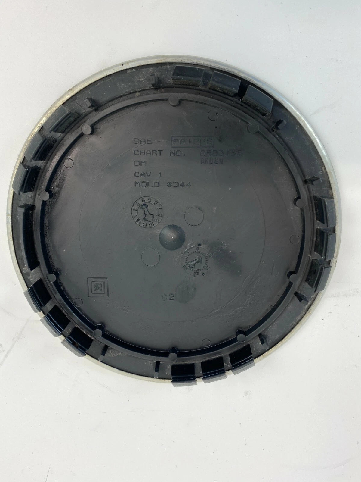 97 98 99 00 01 02 03 04 05 CHEVROLET VENTURE RIM WHEEL CENTER CAP COVER 9593128