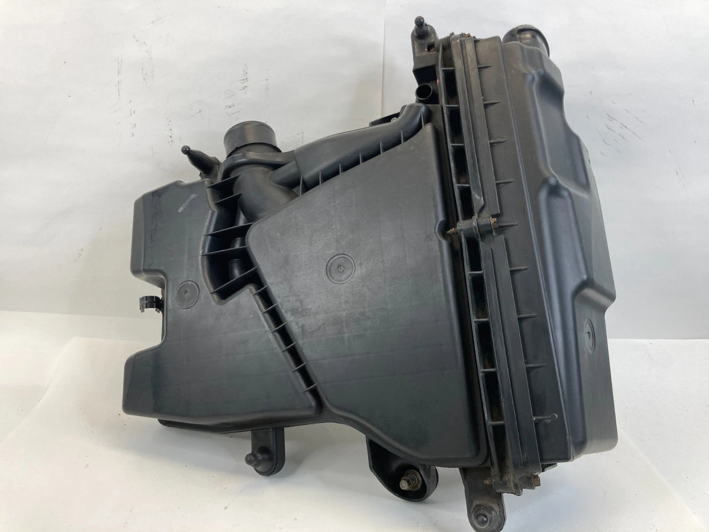 2012-2017 FIAT 500 1.4L AIR INTAKE FILTER BOX HOUSING ASSSEMBLY 68073646AC