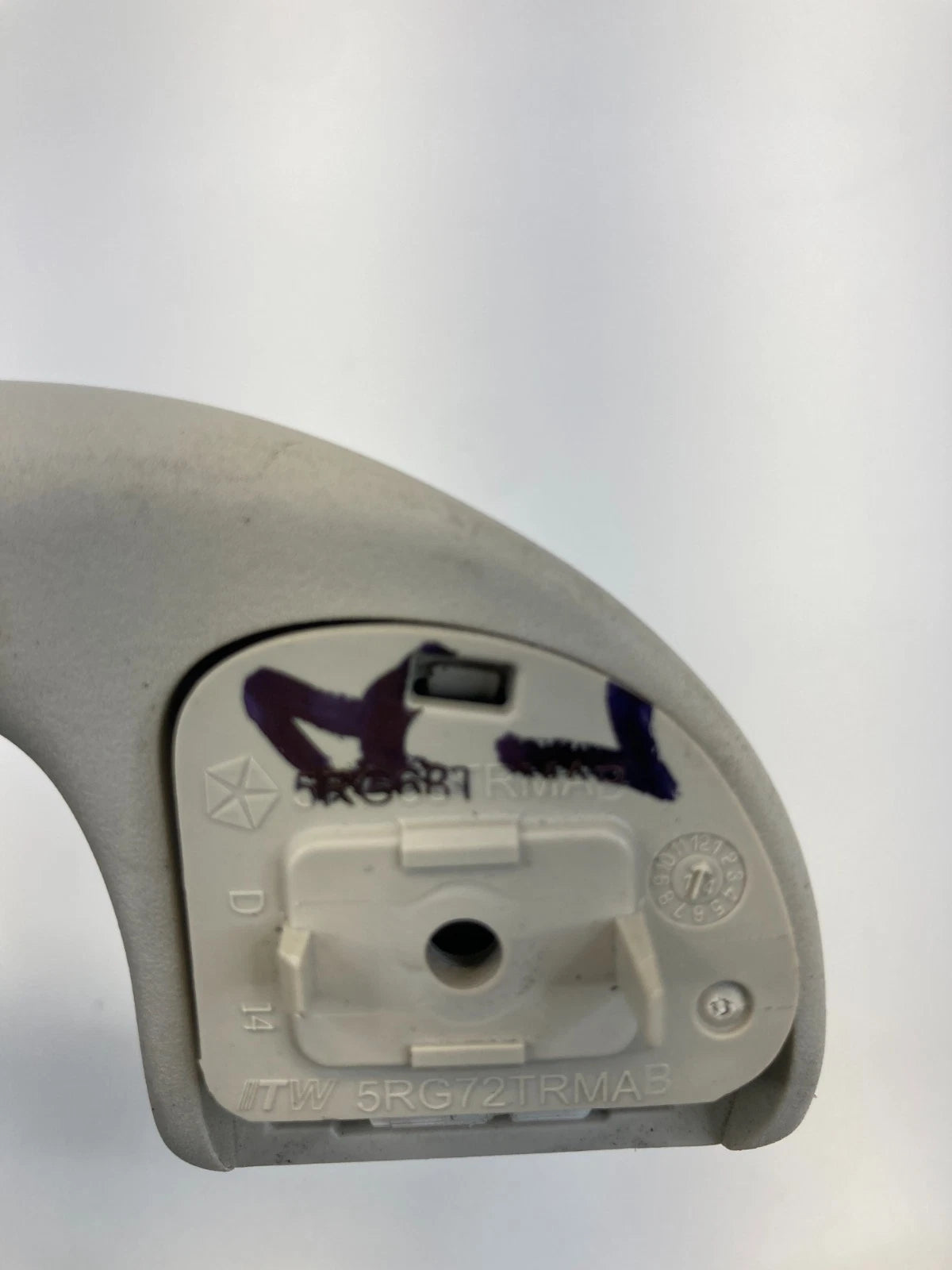 2015-2017 CHRYSLER 200 ROOF INNER FRONT & REAR GRAB HANDLE GRIP SET 3 PIECES OEM