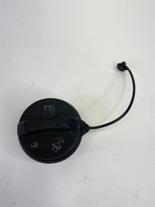 06-09 PONTIAC TORRENT 05-09 EQUINOX FUEL FILLER DOOR TANK CAP GAS LID COVER OEM