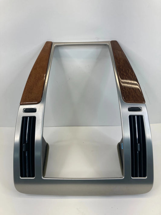 2008-2011 CADILLAC STS CENTER DASH RADIO BEZEL TRIM PANEL AIR VENTS 25875526 OEM