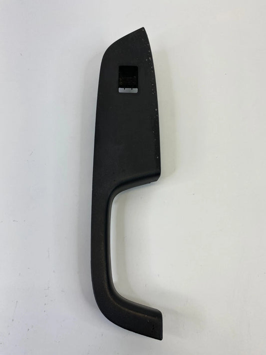 2010-2017 CHEVROLET EQUINOX FRONT RIGHT SIDE WINDOW SWITCH TRIM BEZEL 25946839