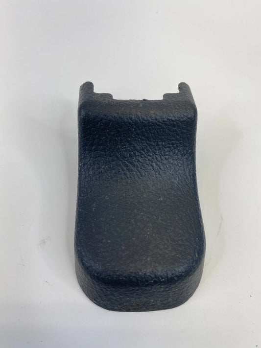 07-09 HYUNDAI SANTA FE FRONT LEFT SEAT RIGHT SIDE TRACK END COVER 88097-2B200