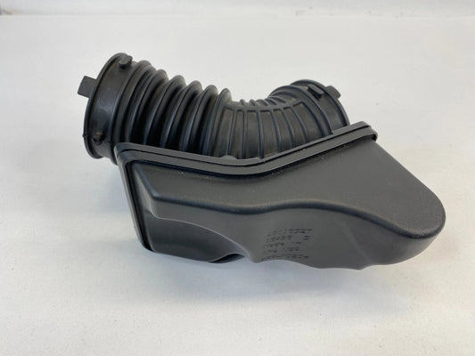 2014-2019 CHEVROLET IMPALA 2.5L AIR INTAKE DUCT HOSE UNIT OEM FACTORY 23113527