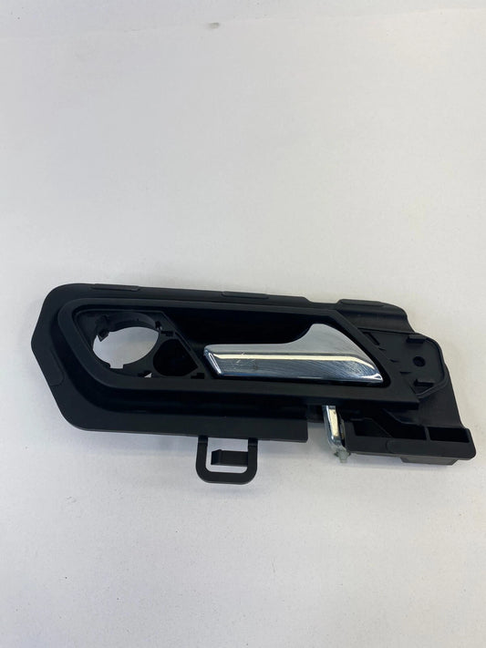 06-10 MERCEDES-BENZ R350 REAR RIGHT INTERIOR INNER DOOR HANDLE A2517600461 OEM