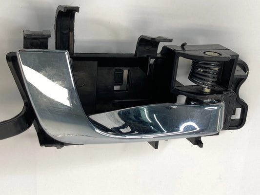 2004-2006 CADILLAC SRX FRONT RIGHT PASSENGER SIDE INTERIOR DOOR HANDLE ASSY OEM