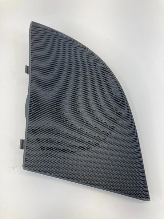 2005-2010 HONDA ODYSSEY REAR RIGHT QUARTER SPEAKER COVER GRILLE 84612SHJA010 OEM