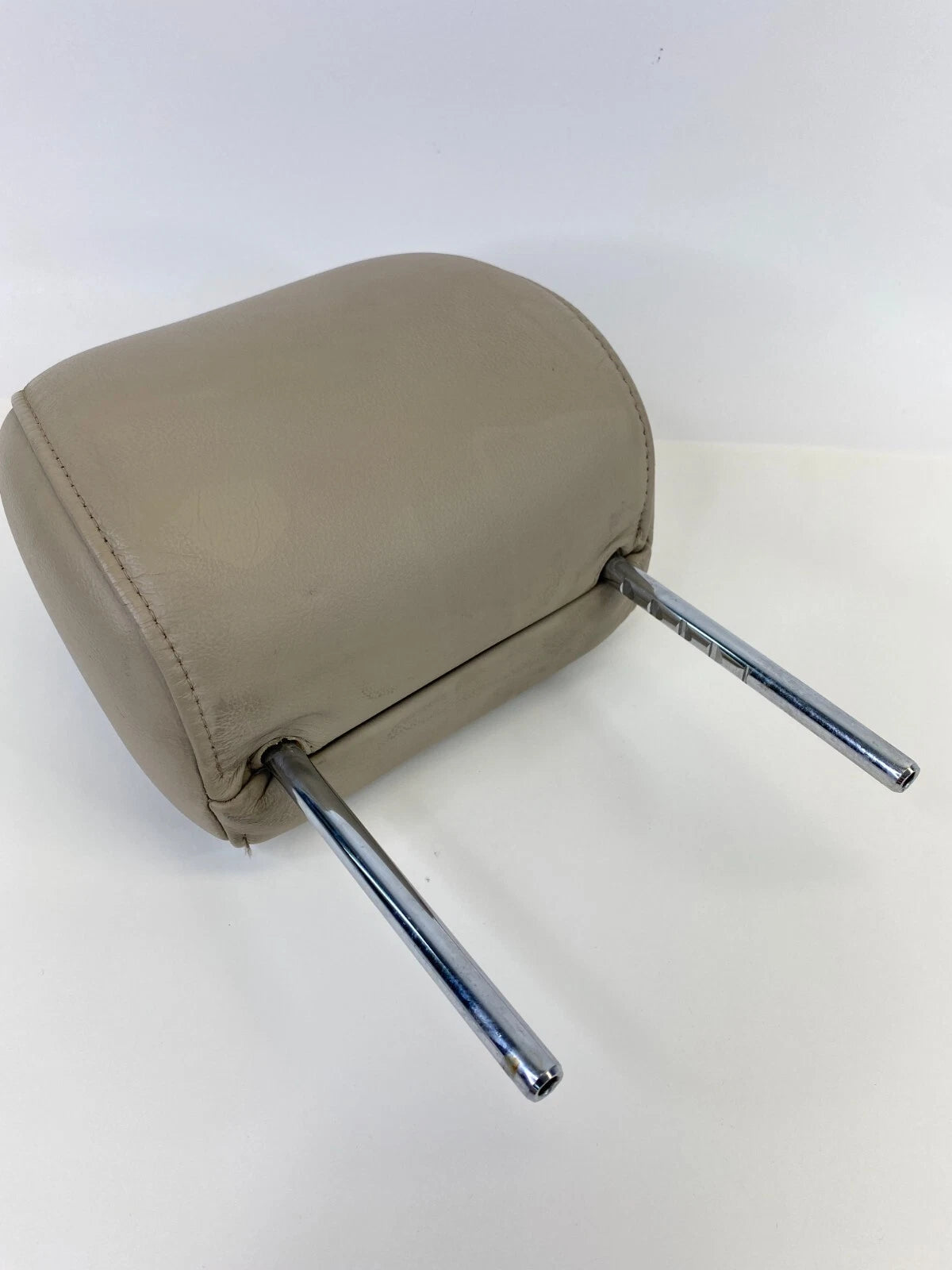 2004-2008 TOYOTA SOLARA FRONT LEFT DRIVER SIDE SEAT HEADREST HEAD REST FR LH OEM