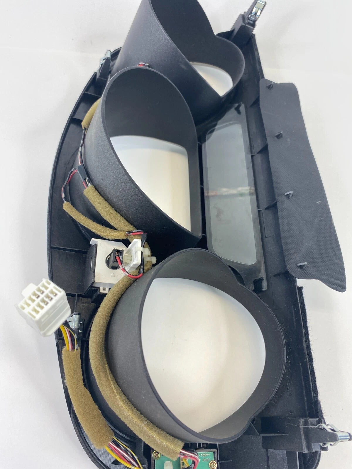 2001-2005 LEXUS GS300 INSTRUMENT PANEL SPEEDOMETER CLUSTER BEZEL COVER OEM