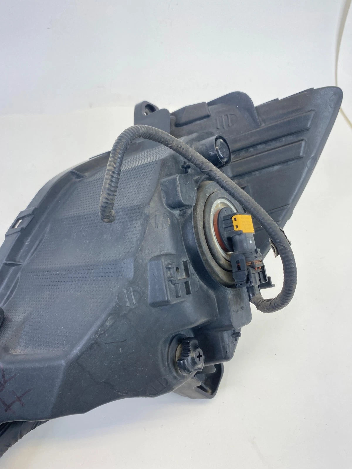 2011-2015 HYUNDAI SONATA HYBRID FRONT RIGHT PASSENGER FOG LIGHT LAMP OEM