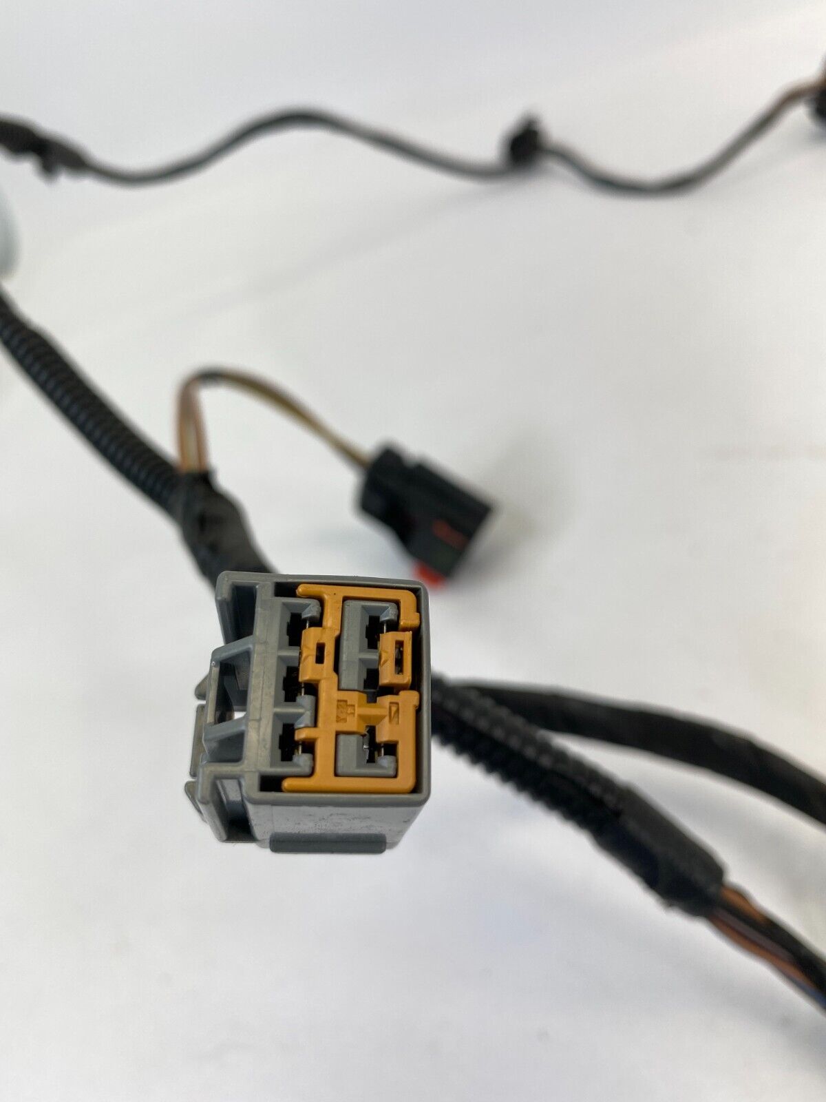 2007-2010 Dodge Caliber Rear Left Back Driver Door Wiring Harness 04795575AE OEM