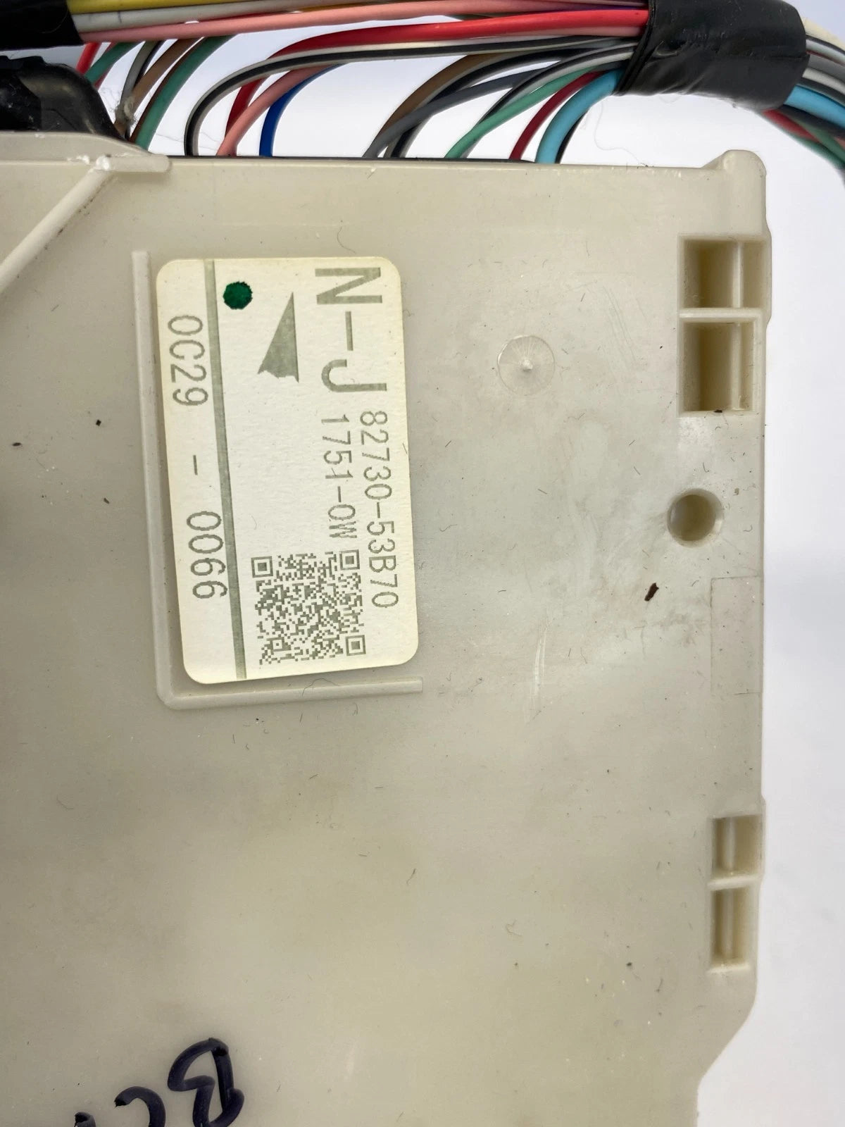 2010-2013 LEXUS IS250 IS350 2.5L RIGHT FUSE BOX RELAY JUNCTION 82730-53B70 OEM