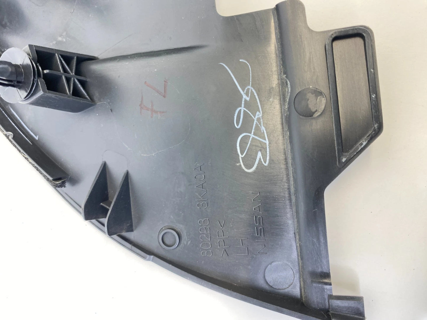 13-20 NISSAN PATHFINDER FRONT LEFT INNER DOOR MIRROR COVER BEZEL TRIM 802933KA0A