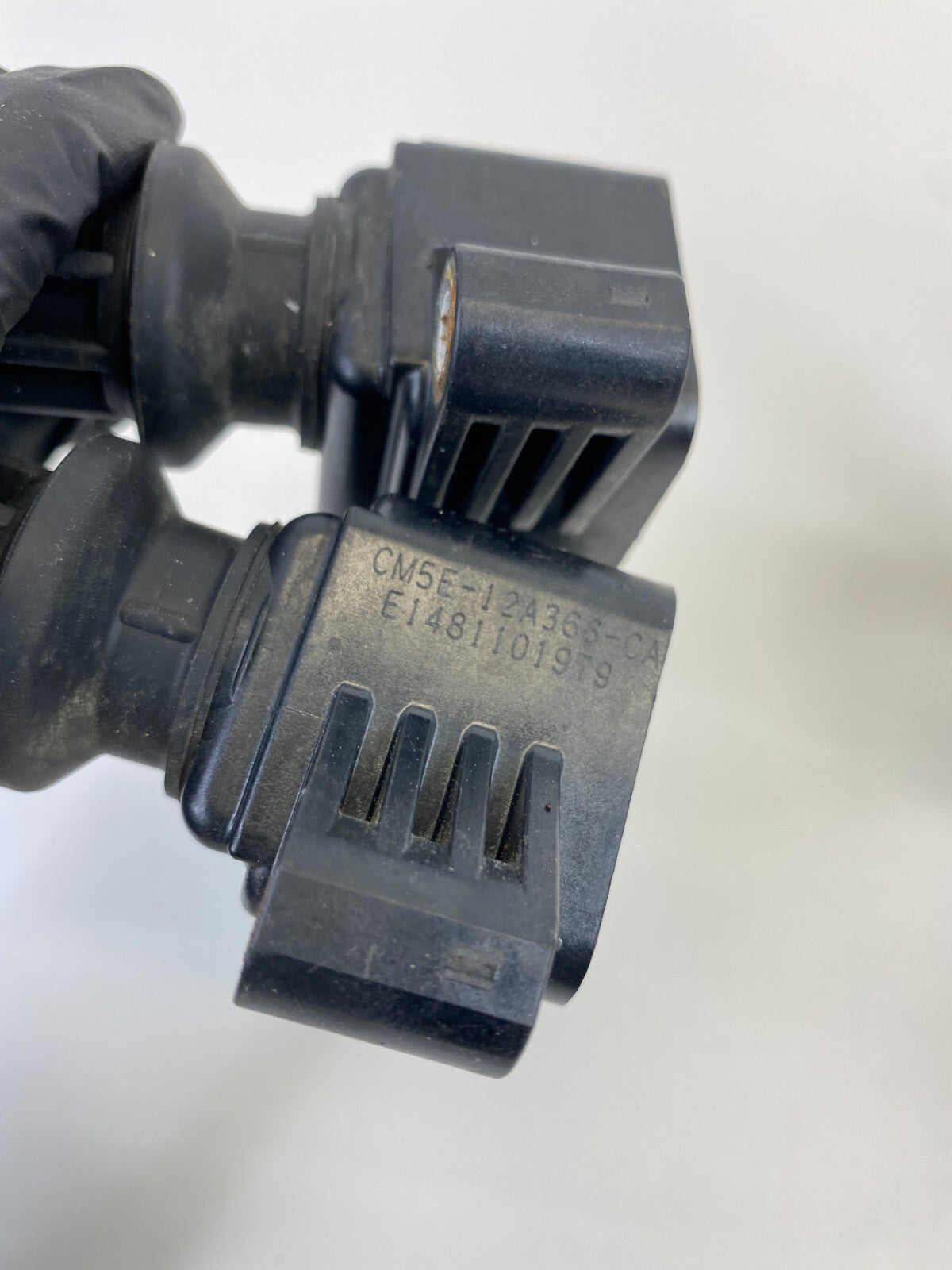 2012-2018 Ford Focus 12-19 Explorer 2.0L Ignition Coil Set CM5E-12A366-CA OEM