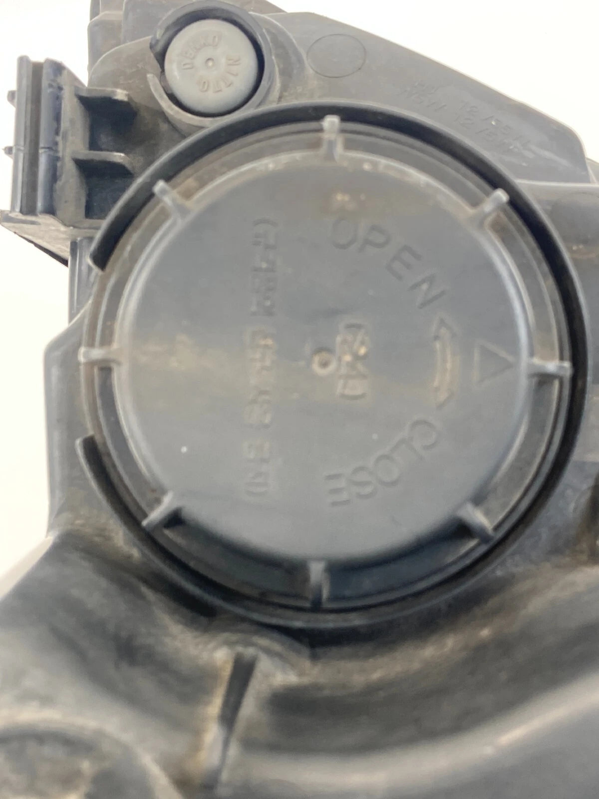 2010-2013 KIA FORTE HEADLIGHT LAMP PASSENGER RIGHT SIDE OEM FACTORY 92102-1MXXX