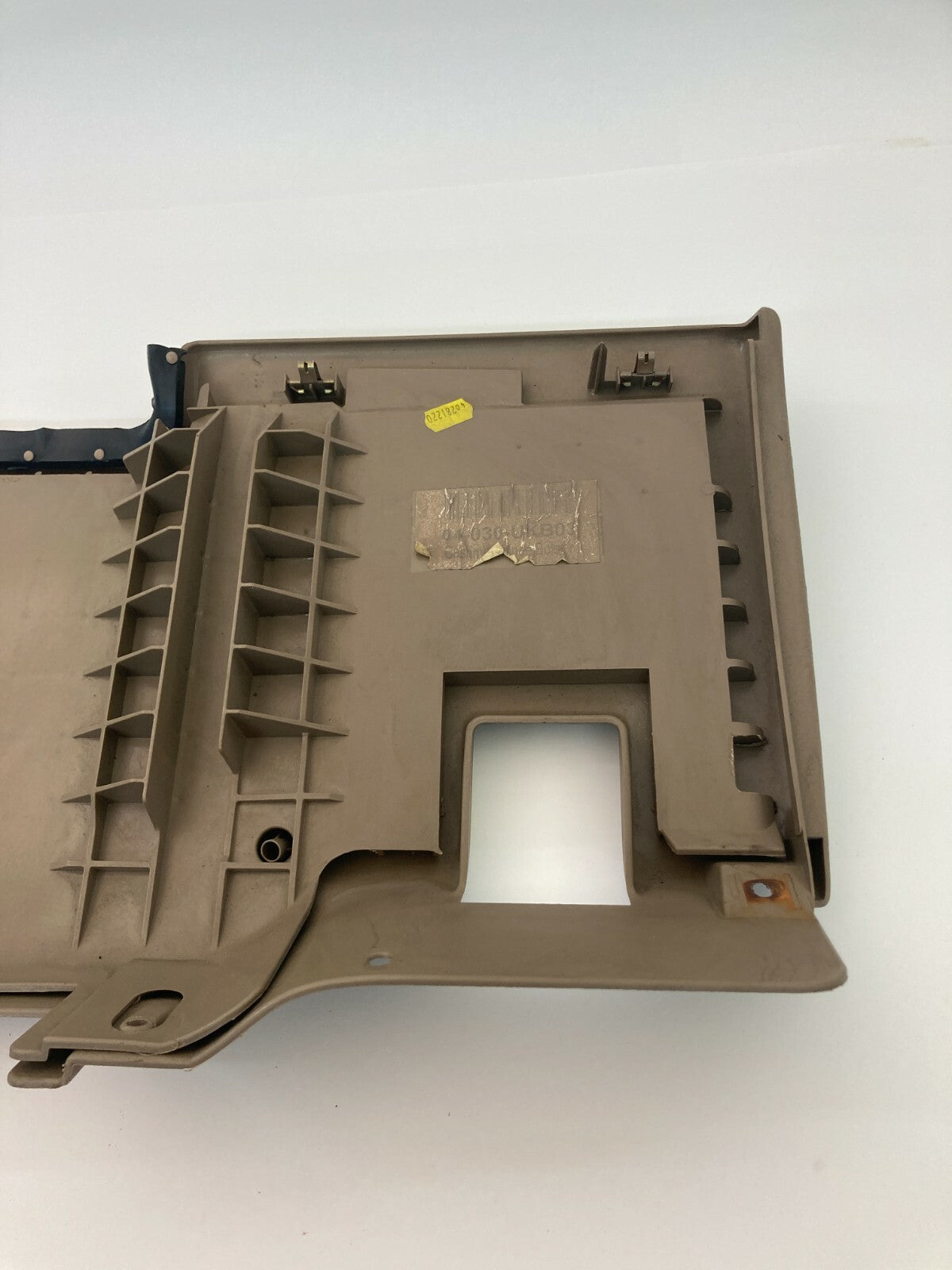 2005-2007 Saturn Relay Front Dash Lower Instrument Panel Knee Bolster Cover Trim