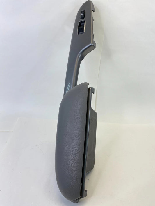 04-10 TOYOTA SIENNA FRONT RIGHT PASSENGER WINDOW LOCK SWITCH ARMREST BEZEL OEM