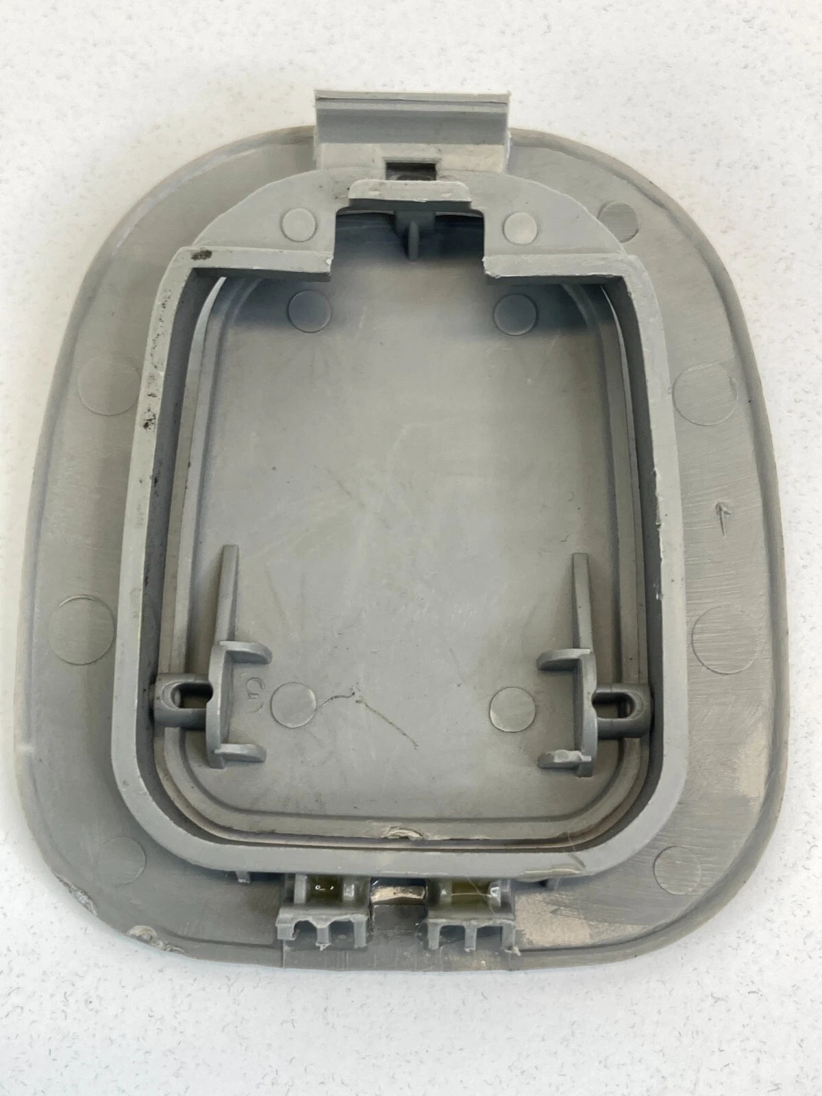 2004-2009 KIA SPECTRA REAR DECK CHILD SEAT ANCHOR COVER BEZEL TRIM OEM FACTORY