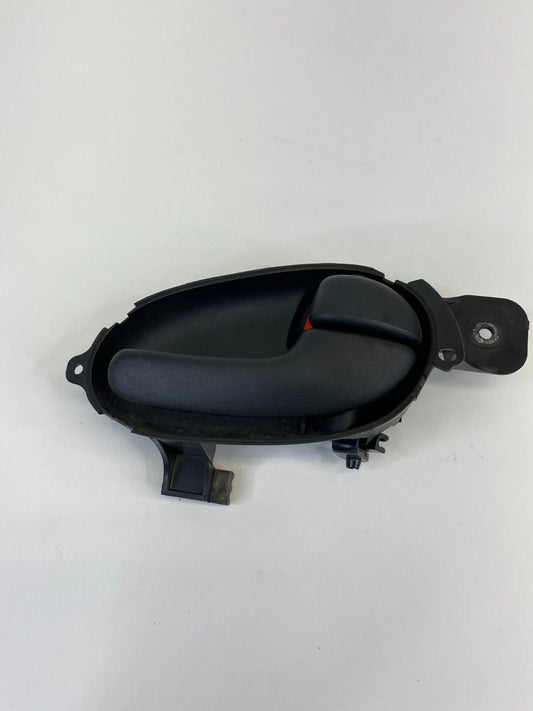 2002-2009 CHEVROLET TRAILBLAZER REAR RIGHT INNER INTERIOR DOOR HANDLE 107602 OEM