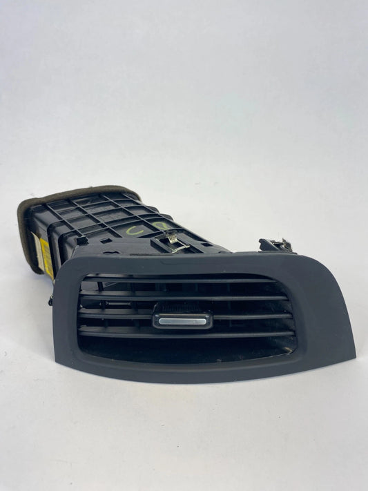 2010-2013 KIA FORTE DASH CENTER RIGHT PASSENGER A/C AIR VENT GRILLE OUTLET OEM