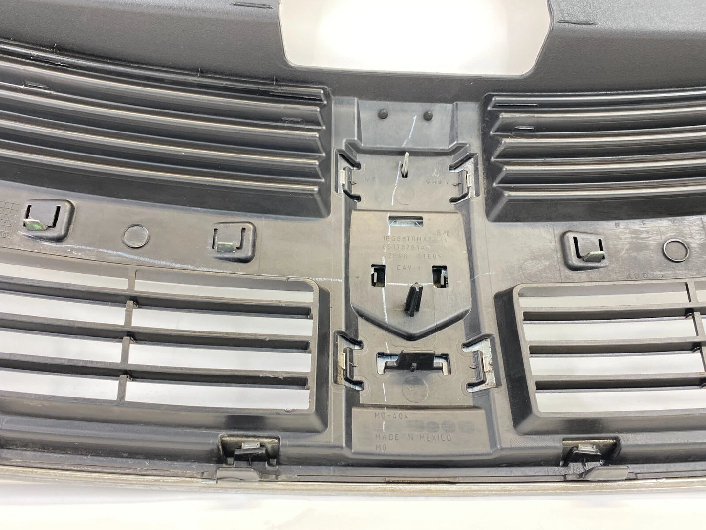 2009 2010 09 10 DODGE JOURNEY FRONT BUMPER UPPER GRILL GRILLE 05178281AG OEM