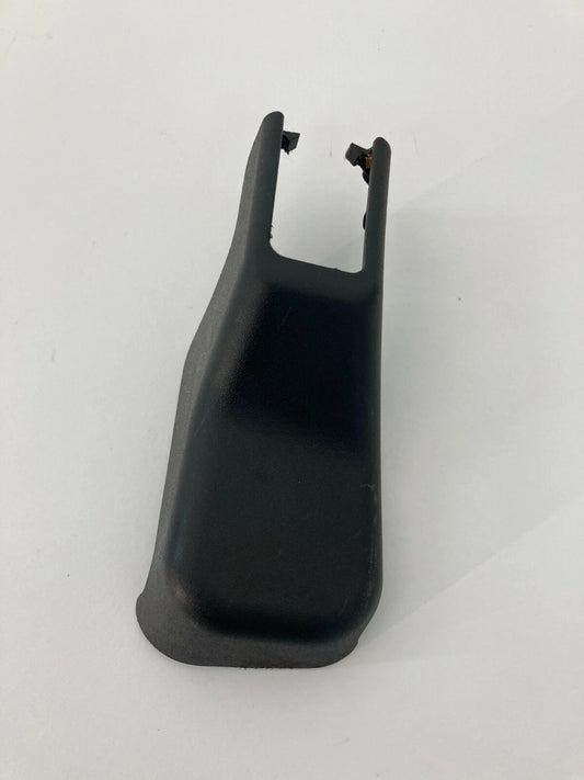 2002-2007 SUBARU IMPREZA OUTBACK RIGHT SEAT TRACK BOLT COVER TRIM OUTER 64115FE2
