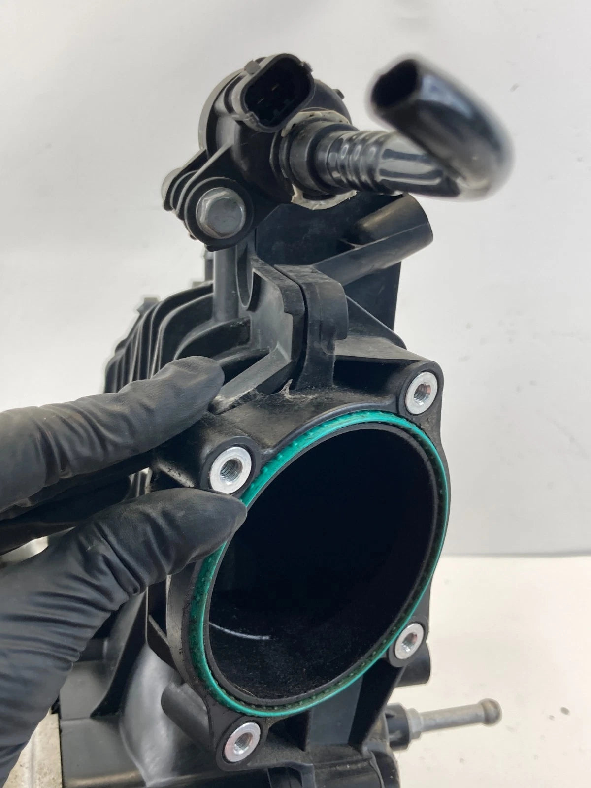 2010-2017 GMC TERRAIN 2010 2011 EQUINOX 3.0L V6 UPPER INTAKE MANIFOLD ASSY OEM