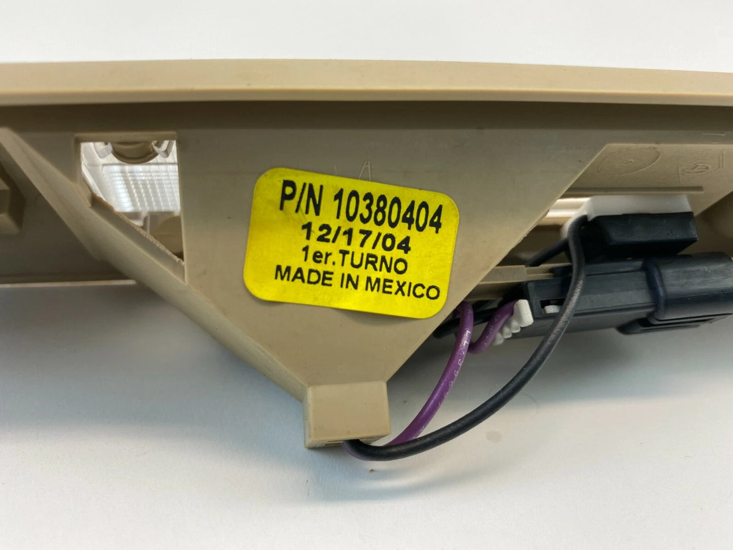 2005-2007 SATURN RELAY REAR LEFT SIDE INTERIOR READING LIGHT LAMP 10380404 OEM