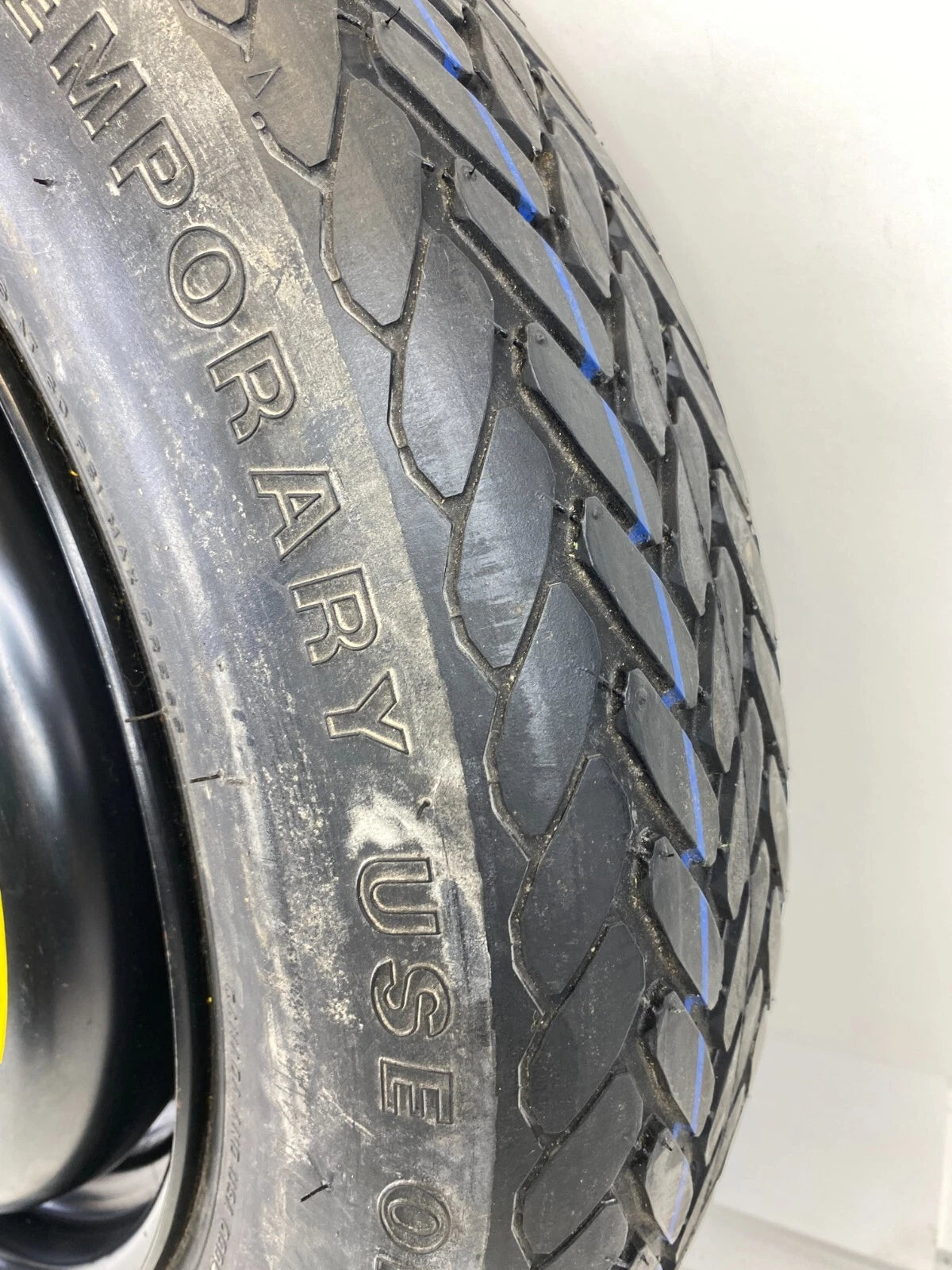 1999-2001 AUDI A4 EMERGENCY SPARE TIRE WHEEL COMPACT DONUT T125/90R15 15"