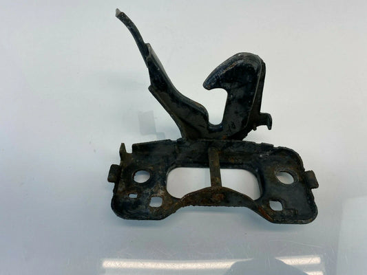 2008 2009 2010 2011 CHRYSLER TOWN & COUNTRY HOOD LOCK LATCH STRIKER ASSY OEM