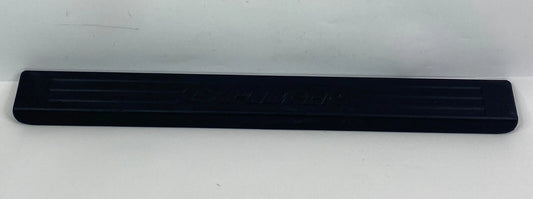 2001-2005 FORD EXPLORER SPORT TRAC FRONT RIGHT DOOR SILL STEP SCUFF PLATE TRIM