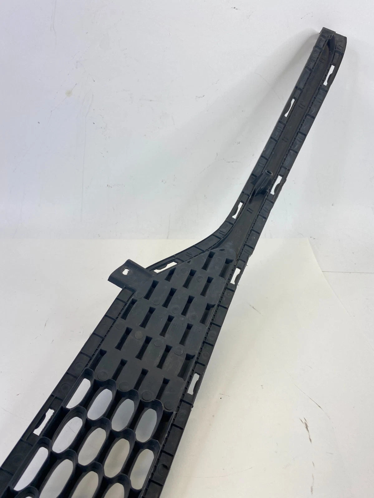 2014 2015 2016 KIA FORTE SEDAN FRONT BUMPER LOWER GRILLE OEM 86522-A7000