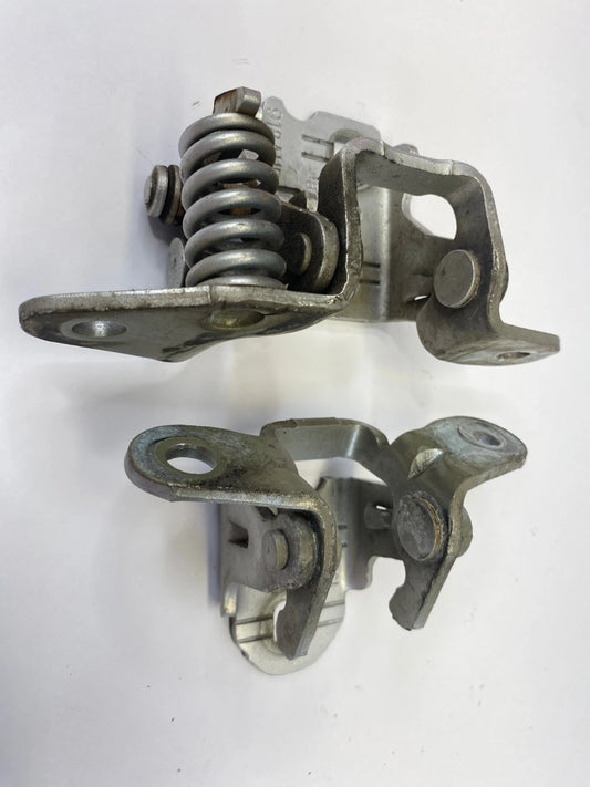 2011-2014 CHRYSLER 200 REAR DOOR HINGES UPPER LOWER SET RIGHT OEM FACTORY 85574F