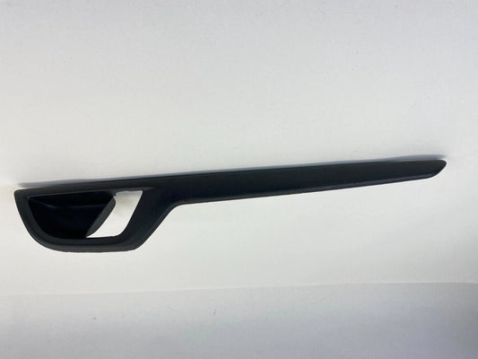 2001-2004 VOLVO S60 REAR RIGHT SIDE INNER DOOR HANDLE BEZEL TRIM PANEL 8650003