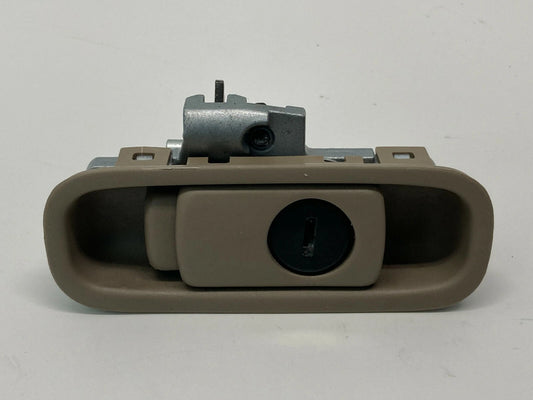 1998 1999 2000 2001 2002 HONDA ACCORD SEDAN GLOVE BOX LATCH LOCK HANDLE ASSY OEM