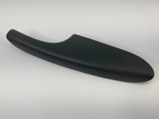 2011-2014 HYUNDAI SONATA FRONT RIGHT INTERIOR DOOR ARMREST PANEL D14223S000 OEM