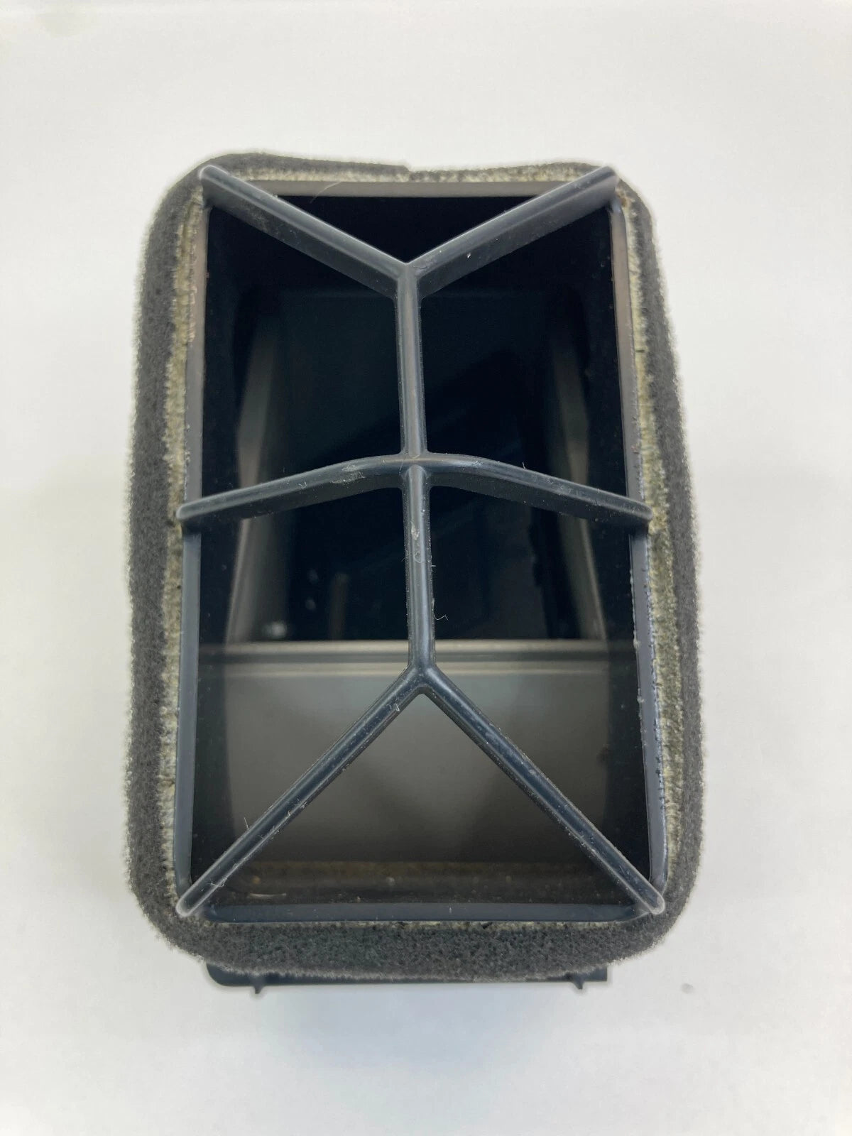 2003 2004 INFINITI G35 RIGHT PASSENGER DASH AC AIR VENT GRILLE OUTLET 68760AM602