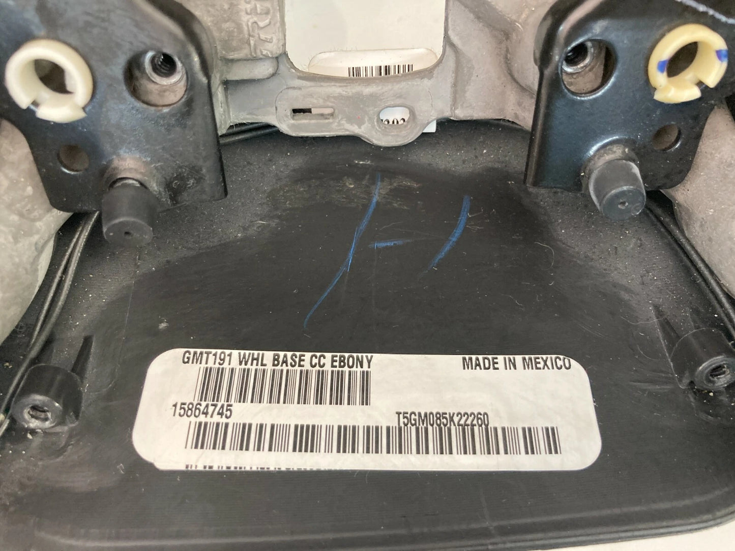 2007 2008 2009 CHEVROLET EQUINOX STEERING WHEEL W/ CRUISE CONTROL 15864745 OEM