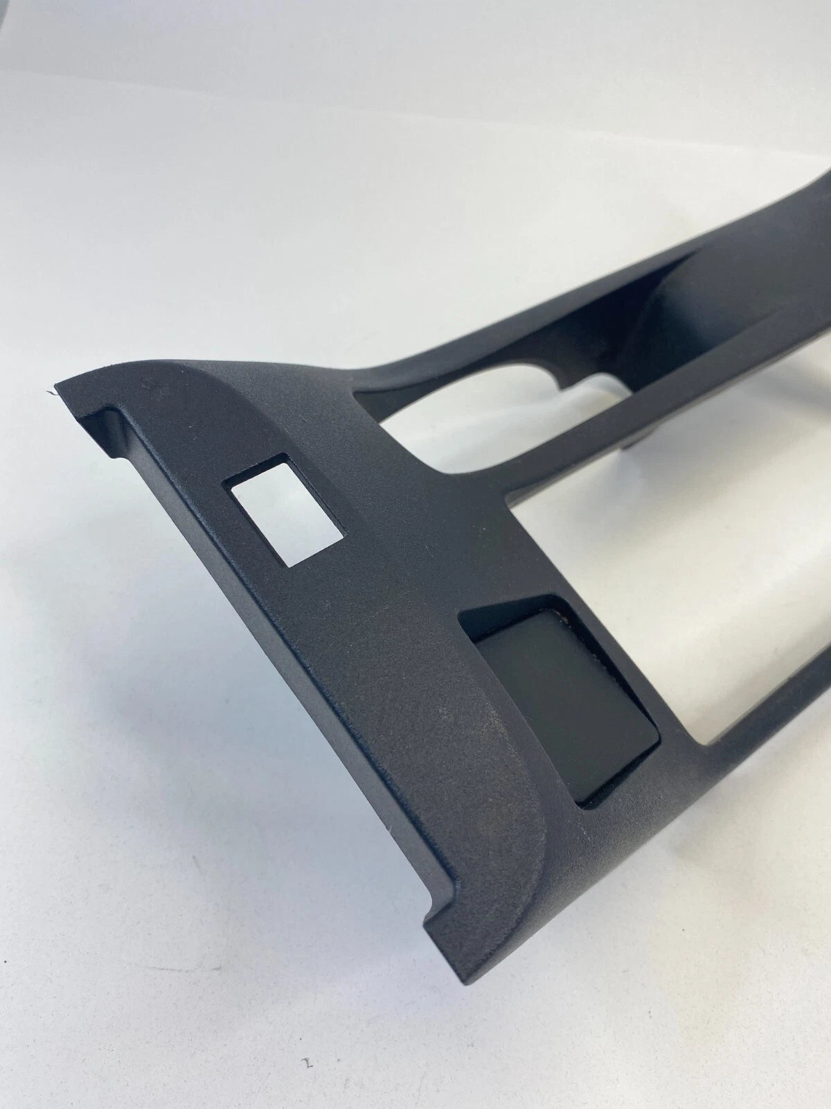 2008-2017 MITSUBISHI LANCER CUPHOLDER CONSOLE SHIFTER TRIM BEZEL 8041A041ZZ OEM